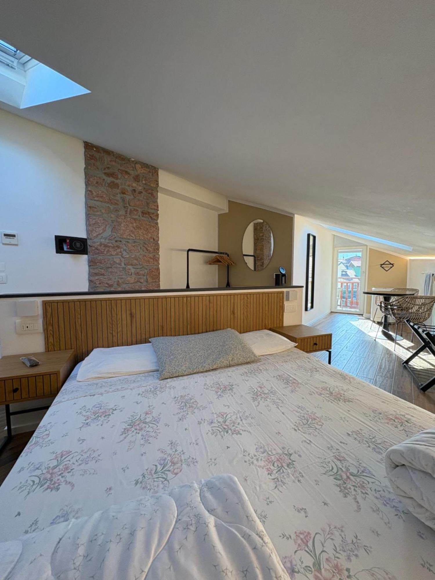 Casa Pitem Bed & Breakfast Torbole Sul Garda ภายนอก รูปภาพ