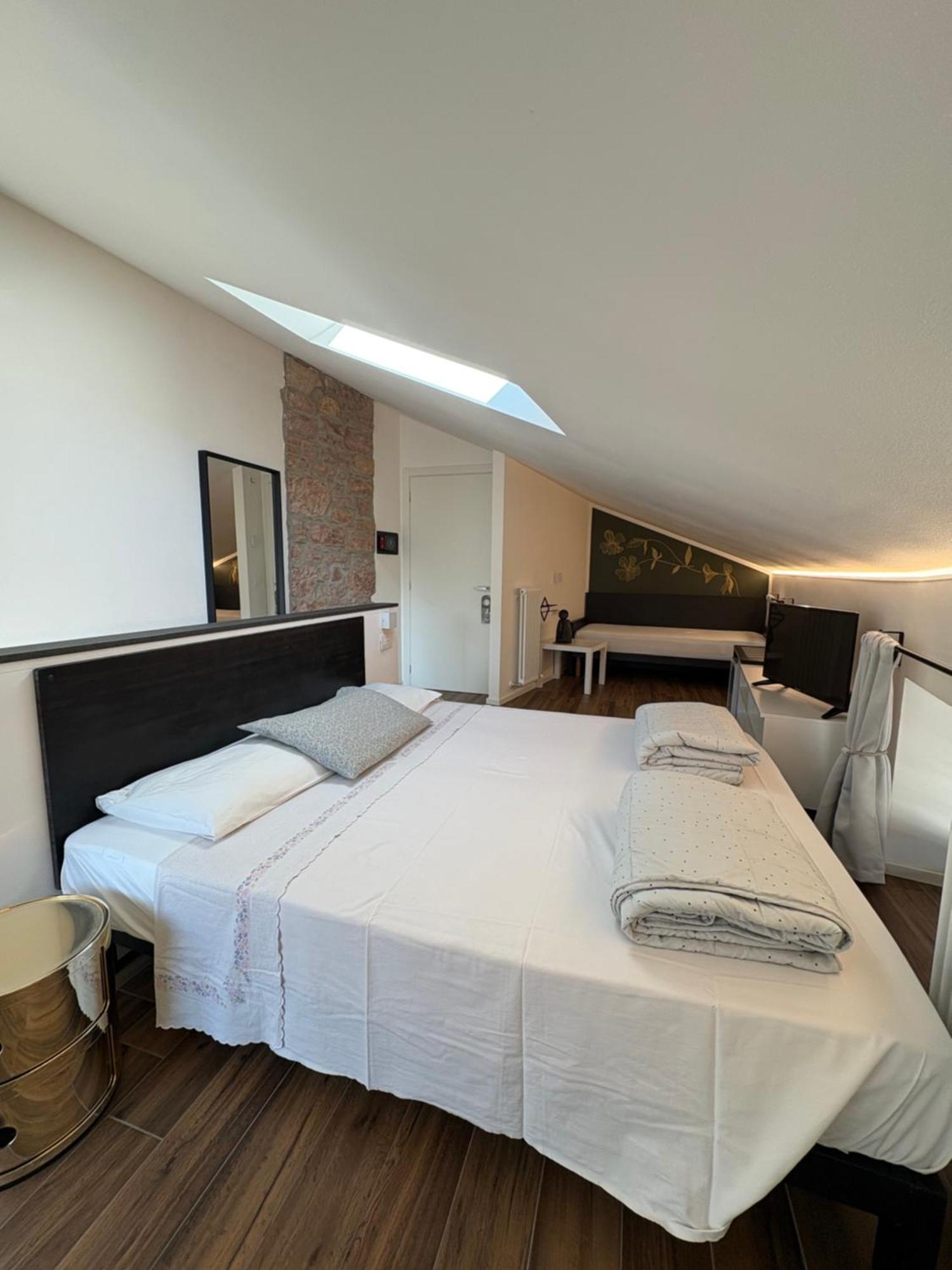 Casa Pitem Bed & Breakfast Torbole Sul Garda ห้อง รูปภาพ